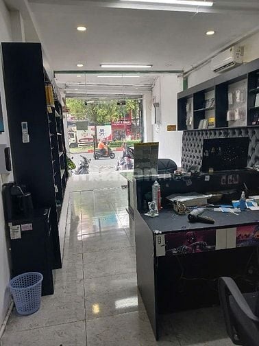 Cho thuê mặt bằng mặt tiền Hồng Bàng, P.14, Q.5 giá 17tr