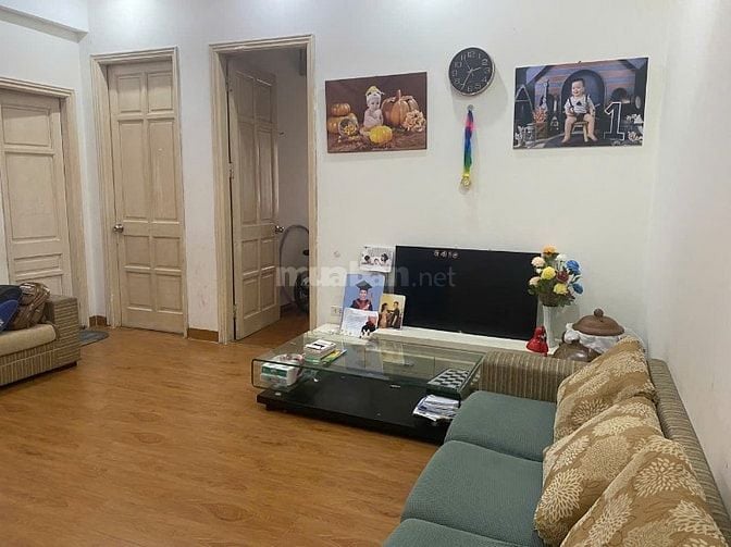 Chính chủ cho thuê CHCC full đồ DT 70m2 tòa CT4-5 Dương Đình Nghệ