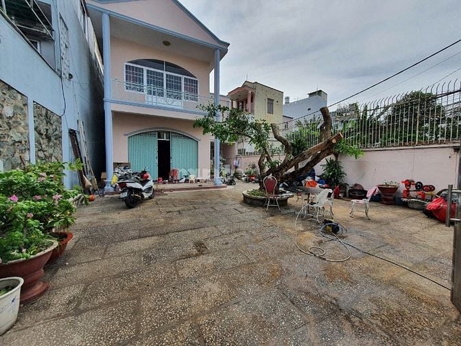 Bán nhà 80/ Hoàng Hoa Thám, P.7, Bình Thạnh: 10 x 25, giá 33,5 tỷ