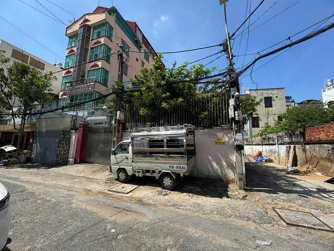 Bán nhà 80/ Hoàng Hoa Thám, P.7, Bình Thạnh: 10 x 25, giá 33,5 tỷ