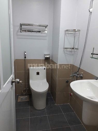 Cho sinh viên hoặc gia đình thuê phòng Nhà phố đường 11, P.TK, Quận 7.