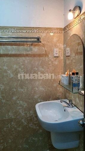 Cho thuê Căn Hộ Khánh Hội Quận 4, Dt : 57 m2, 2PN, Giá : 9 tr/th,