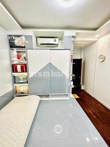 CẠNH BÊN CITYLAND GÒ VẤP - Ô TÔ NGỦ NHÀ - 4 x 18 - 4 TẦNG - 8.3 TỶ CÒN