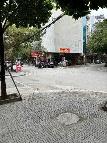 cho thuê nhà mặt phố, lô góc, mặt tiền rộng