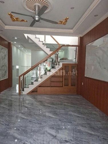 Chính Chủ cần bán gấp căn nhà gần chợ Bình Chánh
