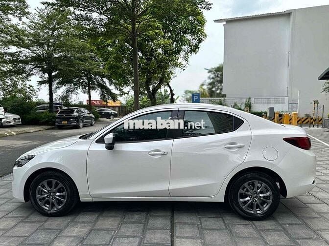 Mazda 2 2023 1.5 Luxury - 39000 km