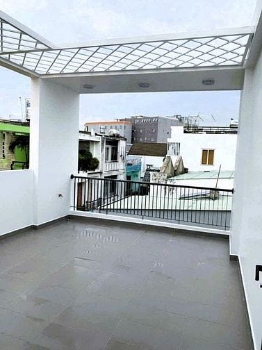 Bán nhà mới 3 tầng 84m², 3PN, sổ hồng hoàn công, hơn 8 tỷ - Linh Trung