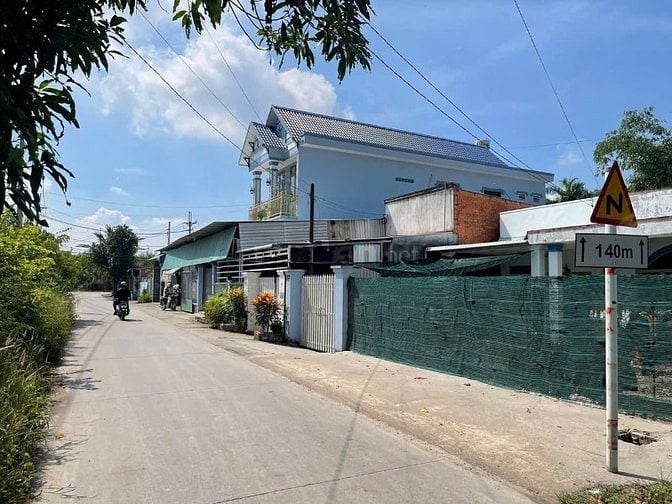 Kẹt tiền cần bán lô đất 172m2 Full thổ SHR đườg nhựa chỉ 1ty750 Củ Chi