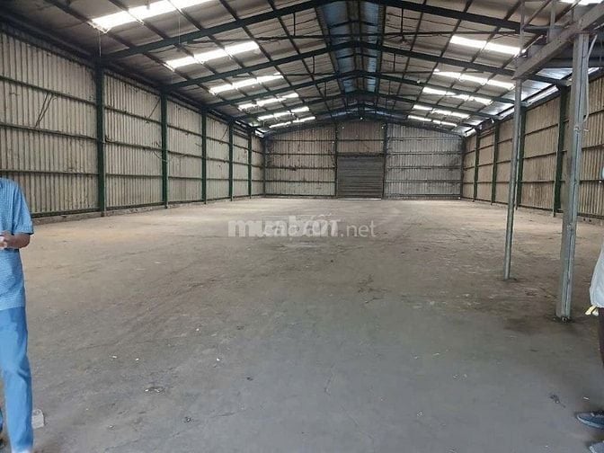 Cho thuê nhà xưởng 1300m2 giá 52tr tại đường huỳnh thị na đông thạnh 