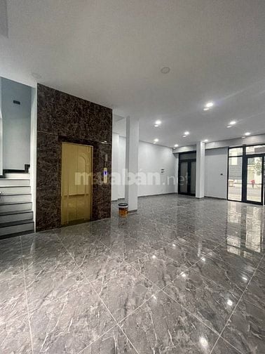 Hot nhất cho thuê nhà phố Trục D2A tốt nhất trục kinh doanh đông đúc n