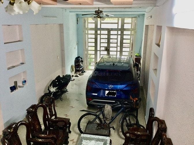 Bán nhà MT Hoàng Phan Thái sổ riêng cách chợ bình chánh 200m