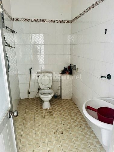 Cho thuê nhà mặt tiền nội bộ khu Bình Phú 2, Q6, 15 triệu