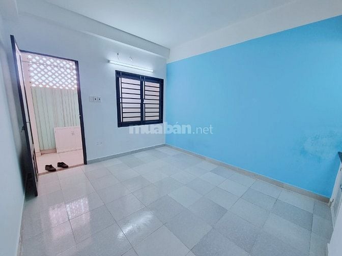 Phòng thoáng mát, an ninh, ngay Lê Văn Việt, kế ngã 4 Thủ Đức, khu CNC
