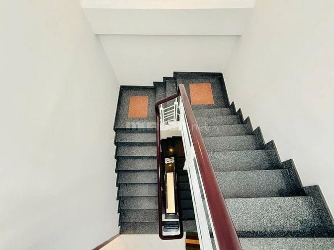 CHÍNH CHỦ CẦN BÁN GẤP NHÀ MỚI XÂY GIÁ HỢP LÝ
