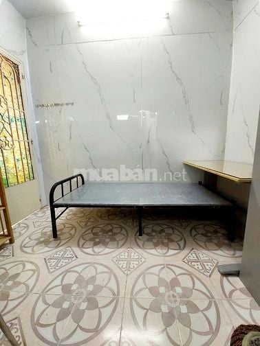 Phòng trọ sinh viên tại 75/12 Nguyễn Văn Cừ, 3.5 triệu