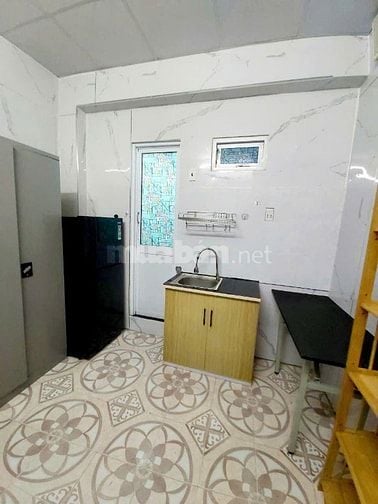 Phòng trọ sinh viên tại 75/12 Nguyễn Văn Cừ, 3.5 triệu