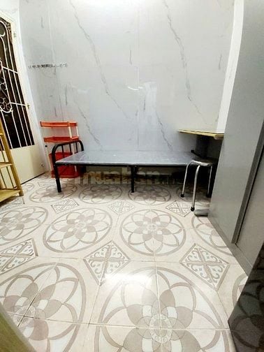 Phòng trọ sinh viên tại 75/12 Nguyễn Văn Cừ, 3.5 triệu