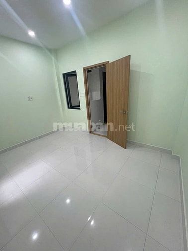 NHÀ MỚI HOÀN THIỆN , HẺM XE HƠI , CÁCH MT KHOẢNG 30m