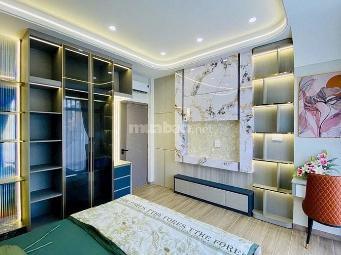 BÁN NHÀ NGỘP 2 MẶT TIỀN HẺM ÔTÔ 1T3L NGUYỄN ĐÌNH CHIỂU P4 PHÚ NHUẬN