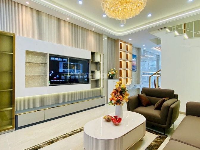 BÁN NHÀ NGỘP 2 MẶT TIỀN HẺM ÔTÔ 1T3L NGUYỄN ĐÌNH CHIỂU P4 PHÚ NHUẬN