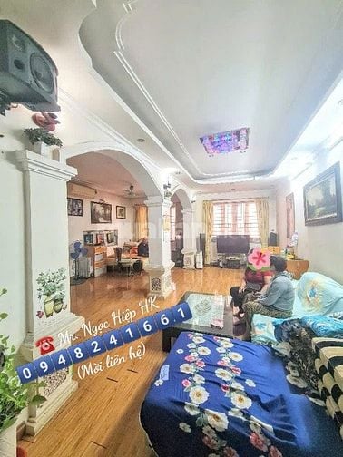 Ô TÔ LÙI CỬA, SÁT PHỐ, THOÁNG TRƯỚC SAU, CHỦ TỰ XÂY