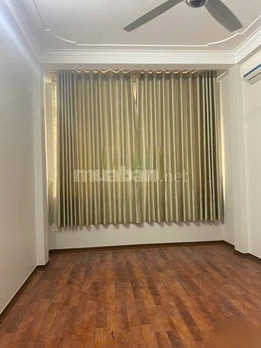Cho thuê nhà Nguyên Căn Ngõ 463 Phố Đội Cấn -Ba đình- Hà nội 