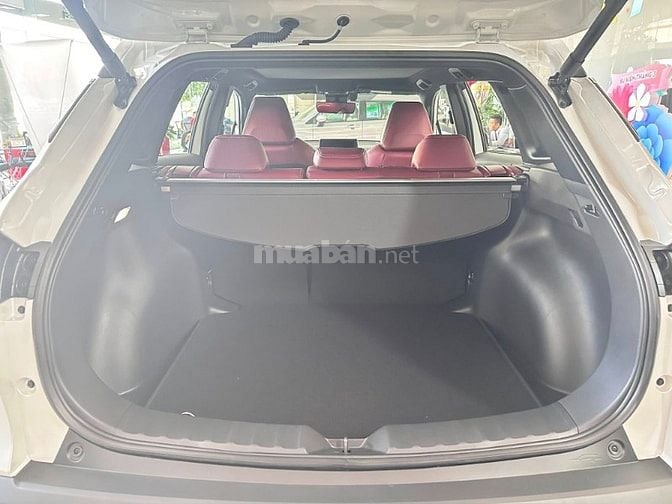 Toyota Corolla Cross 1.8V 2025 Giảm 50% trước bạ