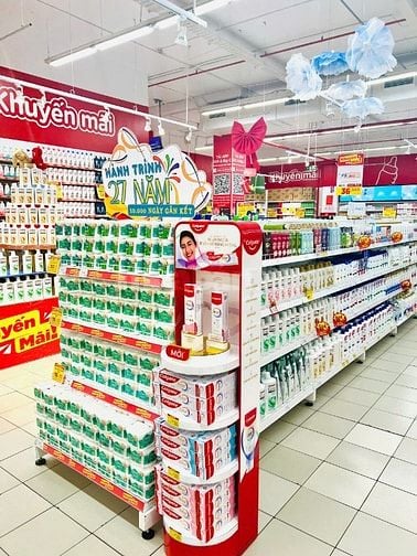 Tuyển 15 nhân viên bán hàng, bảo vệ và tạp vụ trong hè
