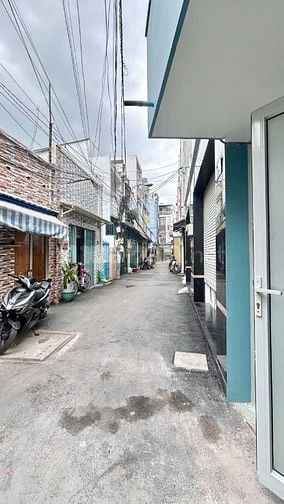 Bán Nhà Quận 6. 2tỷ750 Mới y như hình