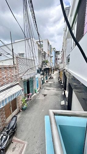 Bán Nhà Quận 6. 2tỷ750 Mới y như hình