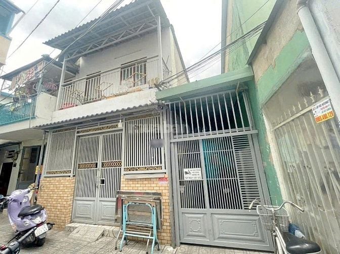 BÁN NHANH 2 DÃY PHÒNG TRỌ HẺM HUỲNH TẤN PHÁT, THU NHẬP NGAY