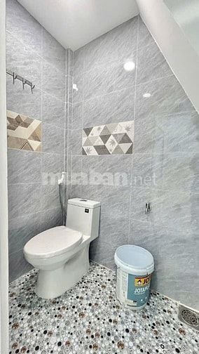 Bán Nhà Quận 6. 2tỷ750 Mới y như hình