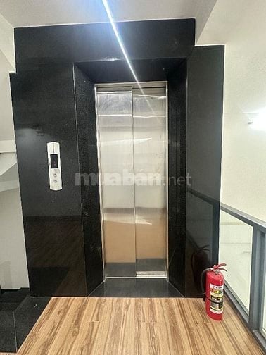 Cho Thuê Nhà Mới Xây Có Thang Máy Đường D