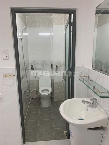 Cho thuê nhà hẻm 5m(XH) Bình Trị Đông, P.B.T.Đông A, Q.B.Tân giá 6tr