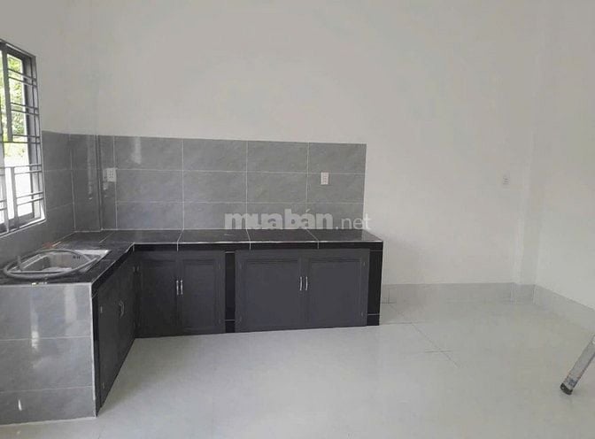 Bán Nhả Đẹp Mới Xây ở Hóc Môn, Giá 885 triệu, DT 124m2, SHR.