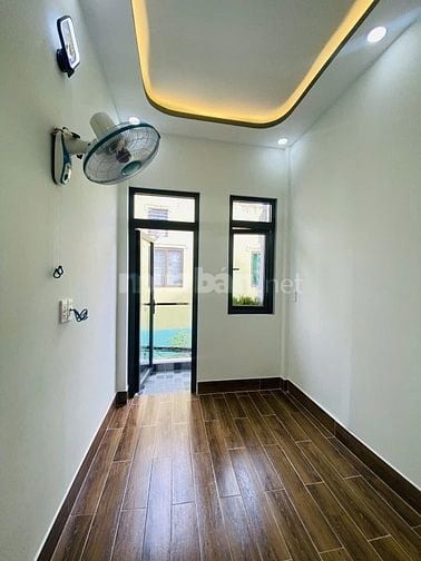 Nhà mới ở ngay Hậu Giang-Q6 gần chợ phú lâm- không lộ giới