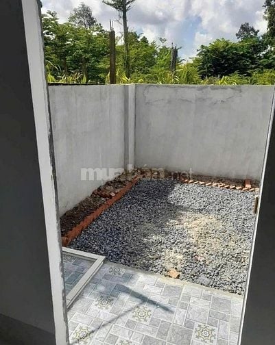Bán Nhả Đẹp Mới Xây ở Hóc Môn, Giá 885 triệu, DT 124m2, SHR.