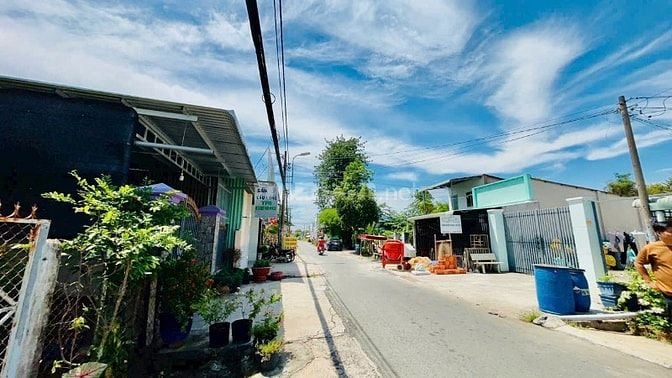 Bán đất SHR công chứng trong ngày. Bán 555 Triệu ngay Thị trấn Củ Chi