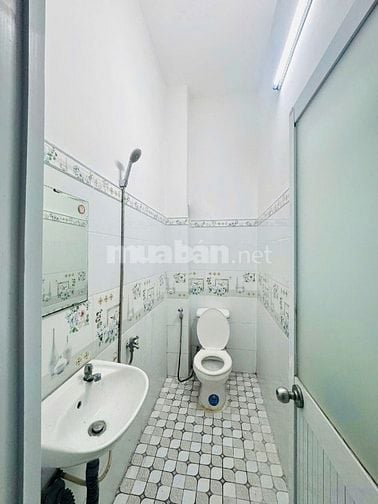 Chính chủ bán gấp nhà 4x10 (trệt - lầu) -395tr