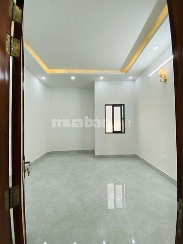Bán nhà hẻm xe hơi Huỳnh Tấn Phát Nhà Bè.