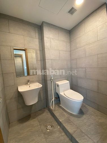HẺM XE HƠI QUAY ĐẦU NGUYỄN ĐÌNH CHIỂU THÔNG VÕ VĂN TẦN QUẬN 3