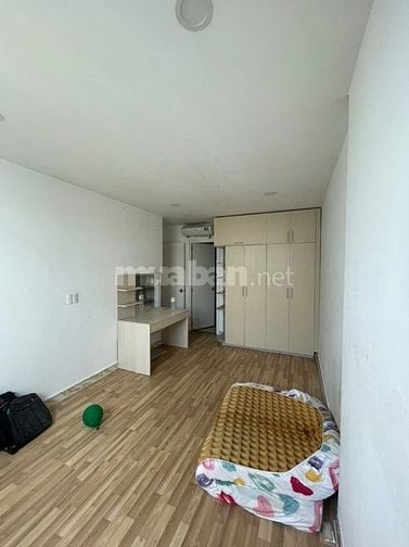 Cho thuê nhà 5m (XH) Âu Dương Lân, P.3, Q.8 giá 12tr