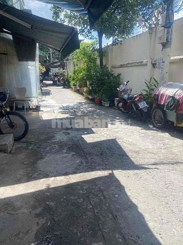 Cho thuê nhà 5m (XH) Âu Dương Lân, P.3, Q.8 giá 12tr