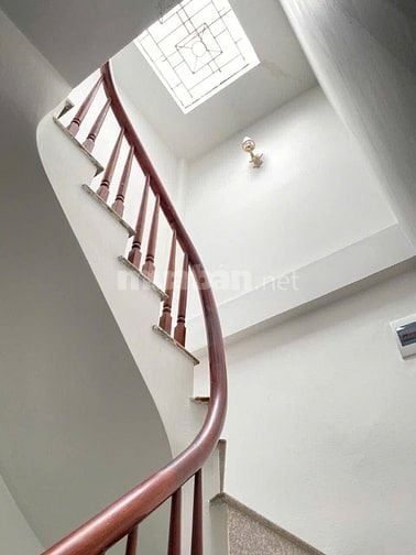 Nhà Đẹp Thang Máy Quan Nhân, Thanh Xuân 30m, 5 tầng, mt 4.6m, 7.9 tỷ