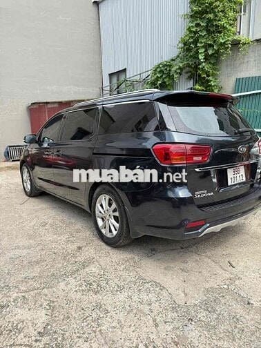 Kia Sedona 2018 2.2L DATH - 90000 km