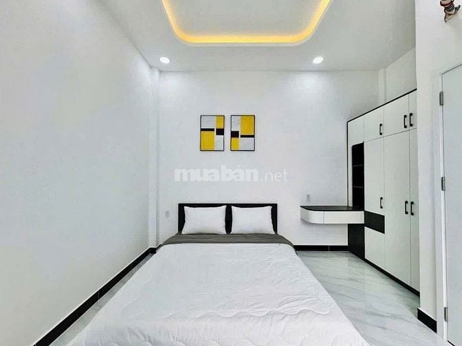 CÔ NGA VỀ QUÊ CẦN BÁN GẤP NHÀ 1T1L 1TỶ990 Đ.NGUYỄN THÁI SƠN P4 GÒ VẤP