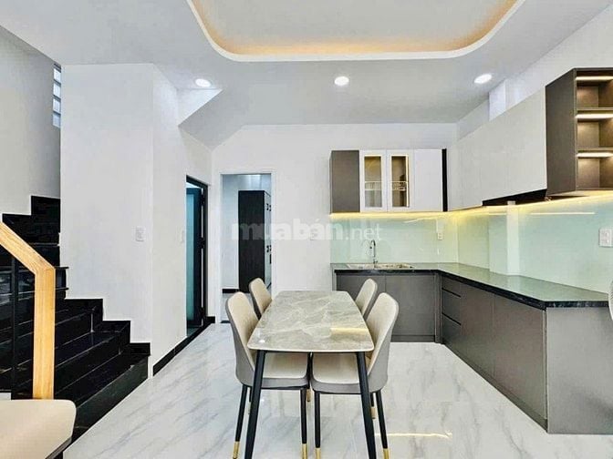 CÔ NGA VỀ QUÊ CẦN BÁN GẤP NHÀ 1T1L 1TỶ990 Đ.NGUYỄN THÁI SƠN P4 GÒ VẤP