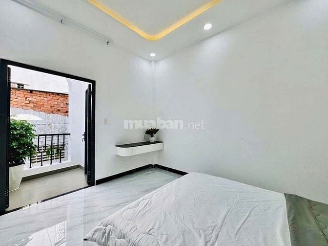 CÔ NGA VỀ QUÊ CẦN BÁN GẤP NHÀ 1T1L 1TỶ990 Đ.NGUYỄN THÁI SƠN P4 GÒ VẤP