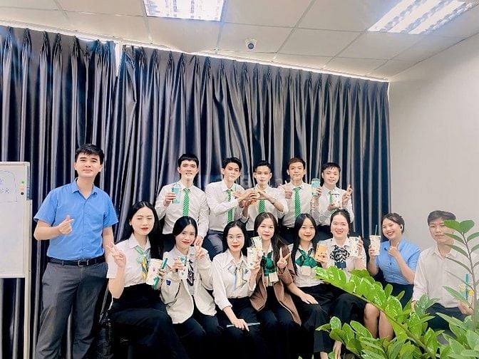 CẦN TUYỂN DỤNG 20 BẠN NHÂN VIÊN KINH DOANH - LỄ TÂN. LƯƠNG 8-10tr