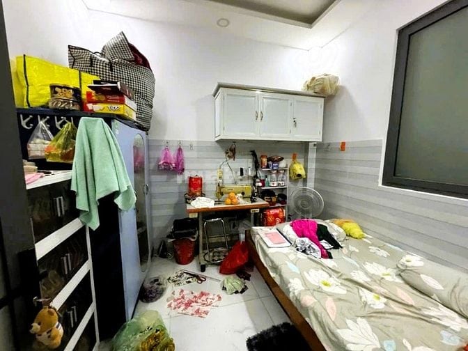 Bán nhà 2 tầng mới đẹp đường số 11 Linh Xuân, sân ô tô, 3pn